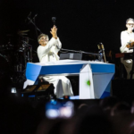 Fito Páez reunió a más de 300 mil personas en el Monumento a la Bandera