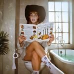 Vale Acevedo presentó Canciones desde el baño